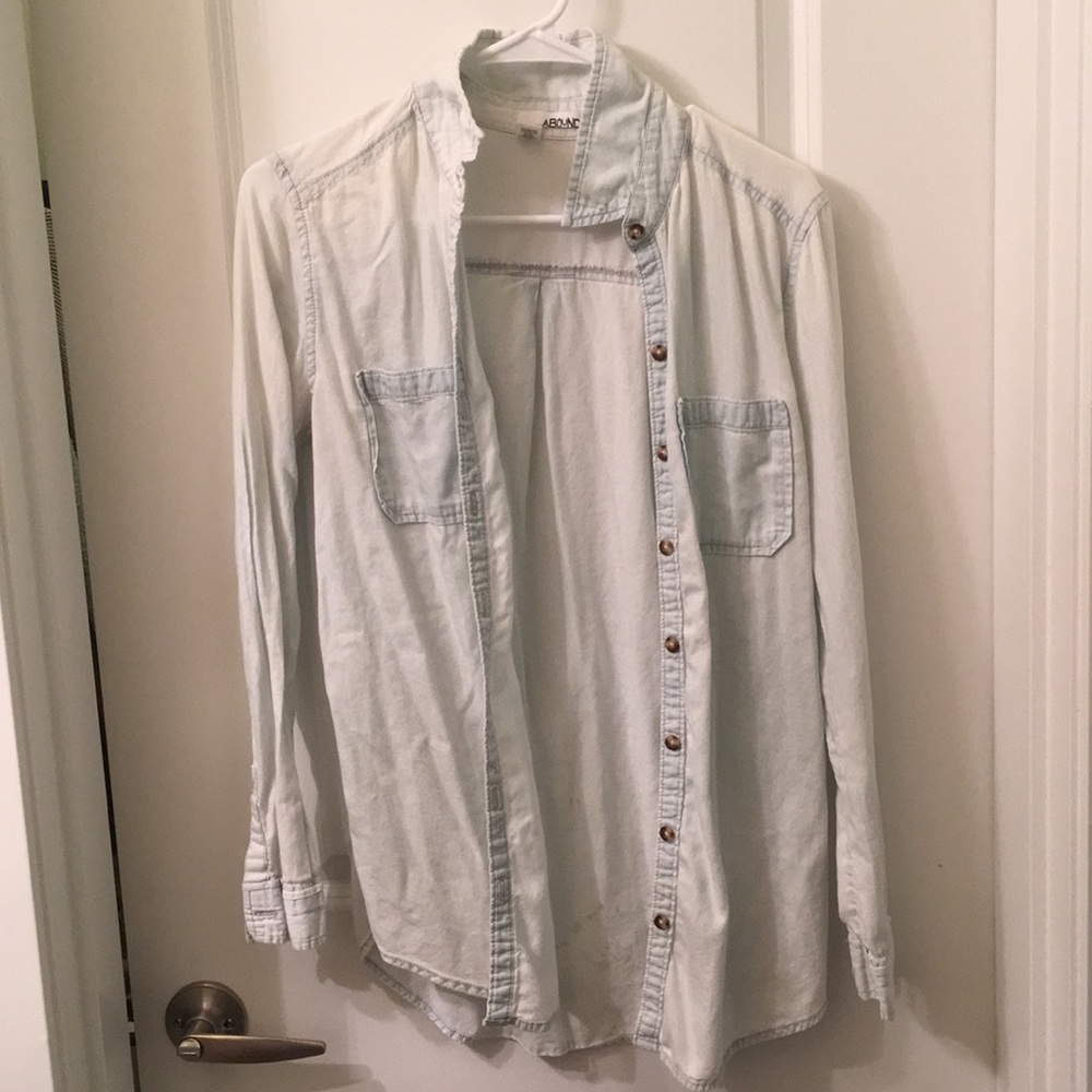 Light chambray